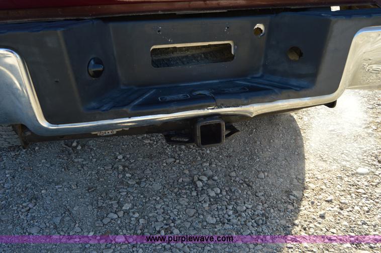 image for item F8904 2004 Ford F150 XLT Heritage SuperCab pickup truck