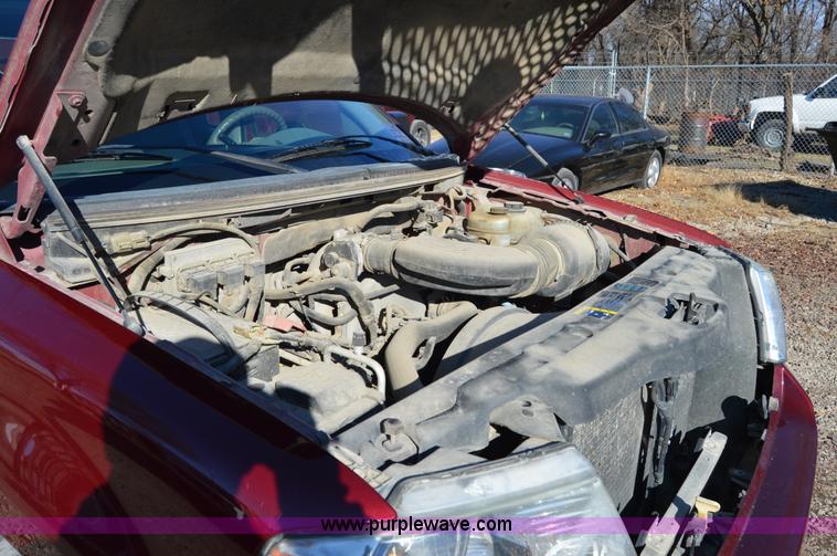 image for item F8904 2004 Ford F150 XLT Heritage SuperCab pickup truck