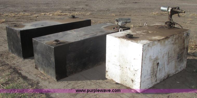 image for item G9864 (3) truck bed rectangular fuel tanks
