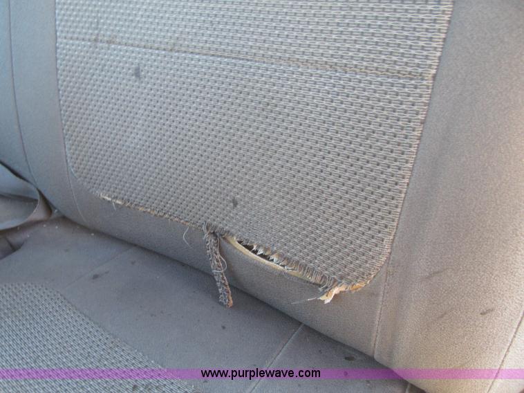 image for item G9875 2001 Ford F150 XL SuperCab pickup truck