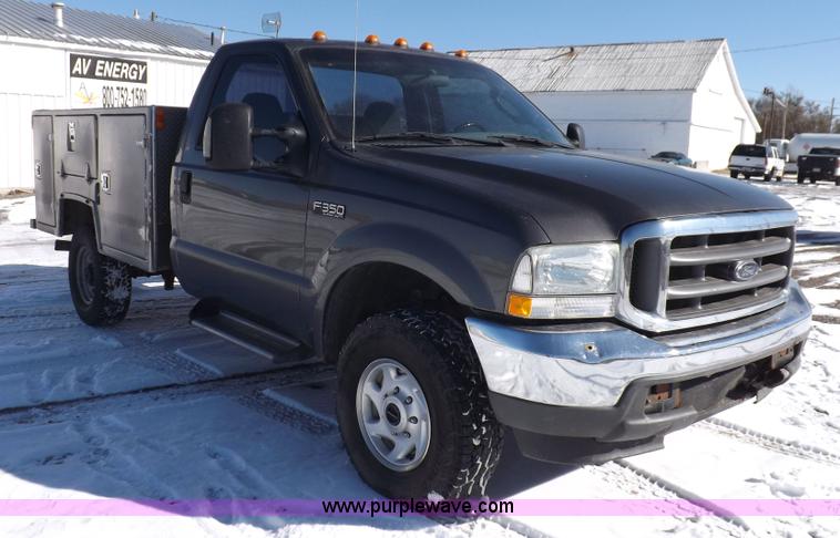 image for item H1906 2004 Ford F350 Super Duty XLT utility truck