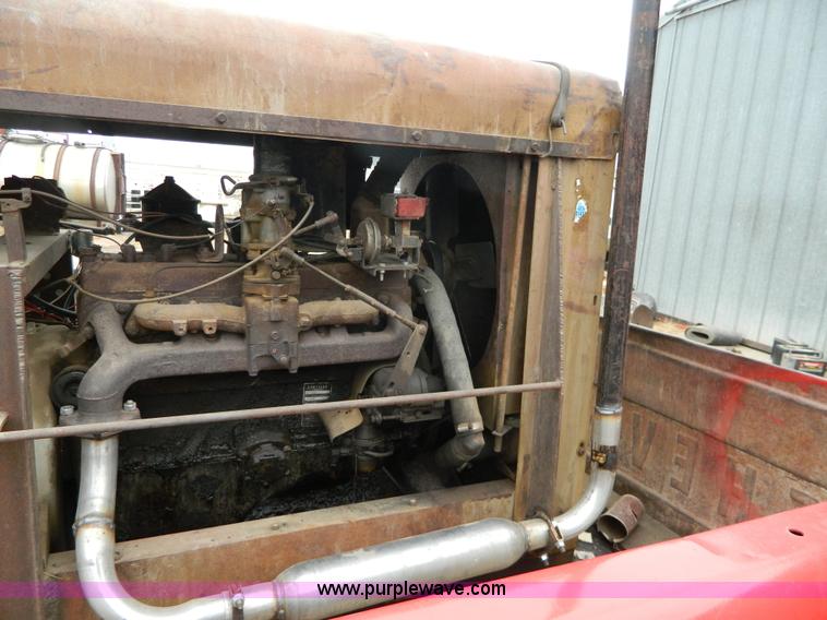 image for item H2327 Hobart G300 generator/welder