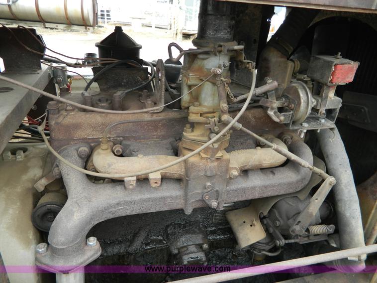 image for item H2327 Hobart G300 generator/welder