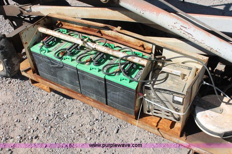 image for item H5534 Simon Skyhawk S2234 scissor lift