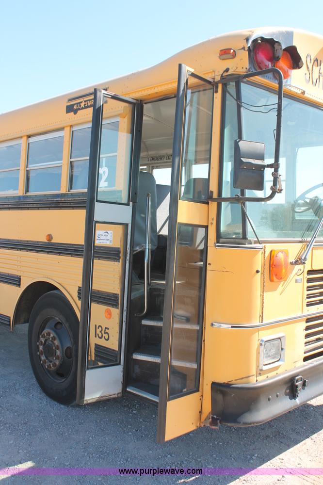 image for item H5535 1993 Oshkosh S-Line Thomas school bus