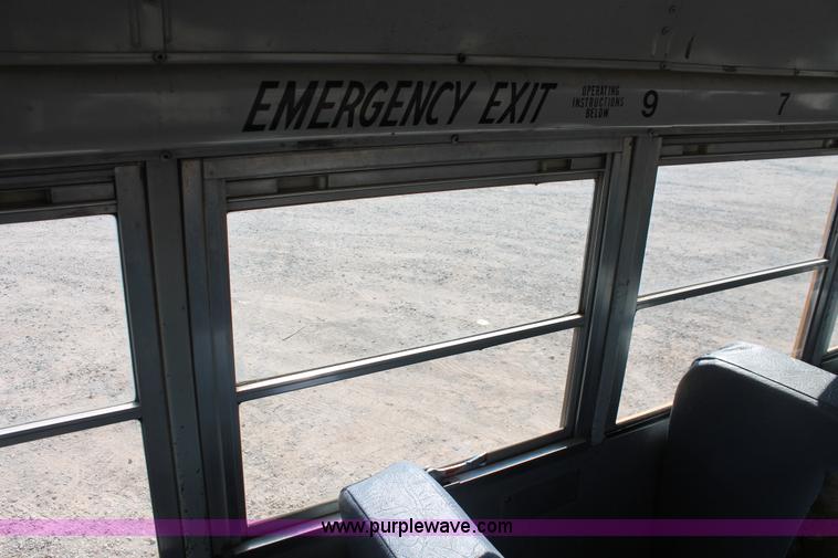 image for item H5535 1993 Oshkosh S-Line Thomas school bus