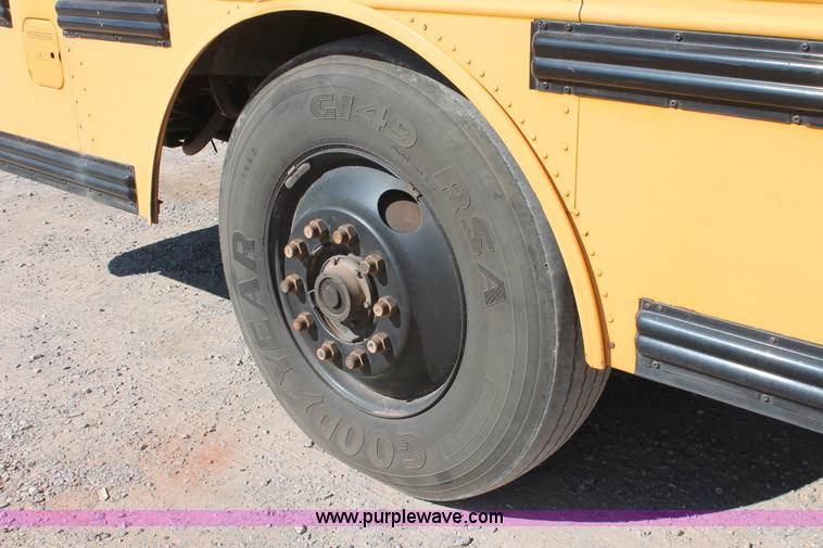 image for item H5535 1993 Oshkosh S-Line Thomas school bus