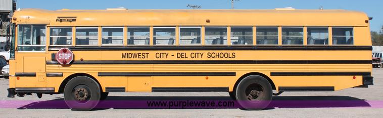 image for item H5536 1993 Oshkosh S-Line Thomas school bus