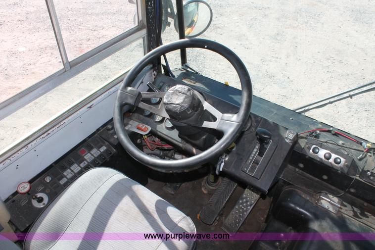 image for item H5536 1993 Oshkosh S-Line Thomas school bus