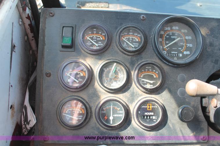 image for item H5536 1993 Oshkosh S-Line Thomas school bus