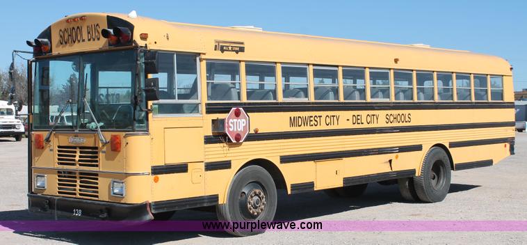 image for item H5537 1993 Oshkosh S-Line Thomas school bus