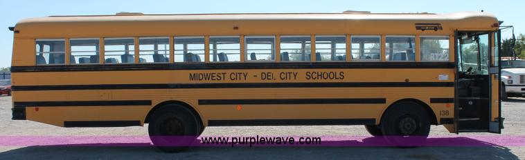 image for item H5537 1993 Oshkosh S-Line Thomas school bus