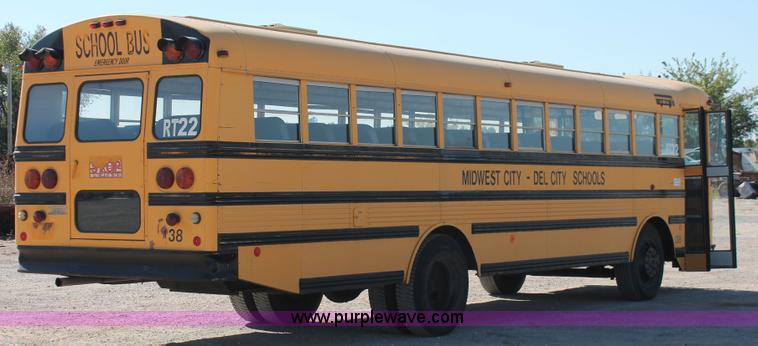 image for item H5537 1993 Oshkosh S-Line Thomas school bus