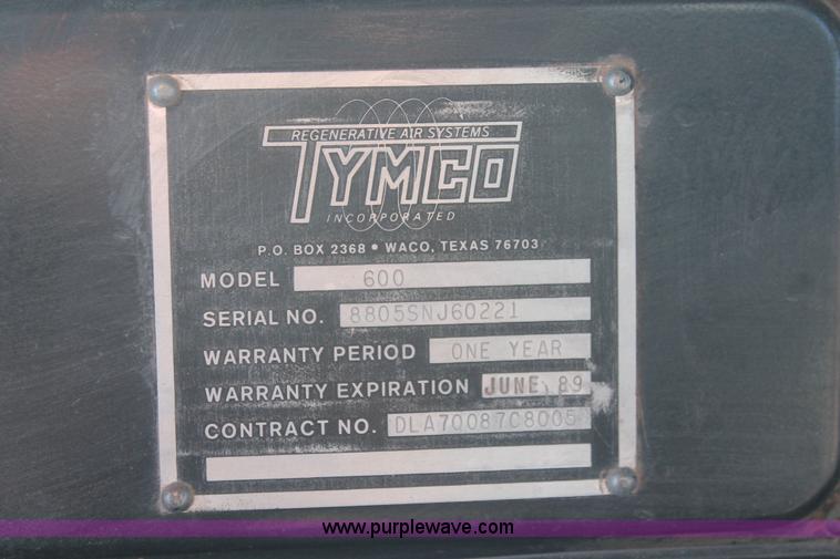 image for item H5539 1988 International S1600 truck with Tymco 600 street sweeper