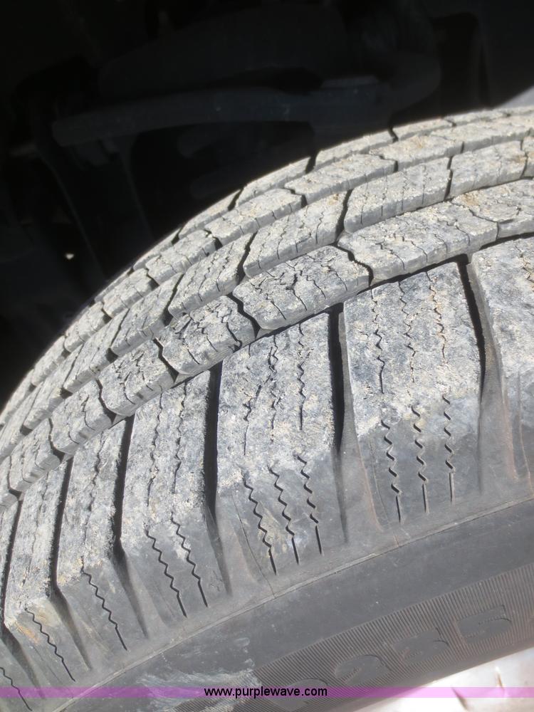 image for item I2149 2008 Ford F150 XL pickup truck