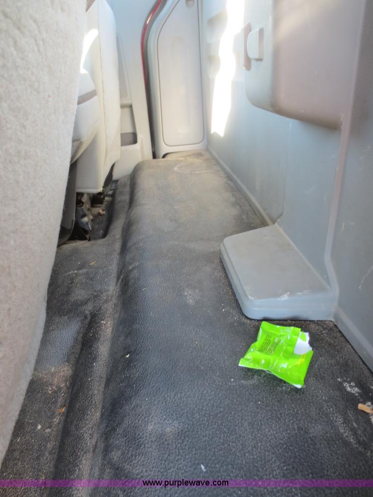 image for item I2149 2008 Ford F150 XL pickup truck