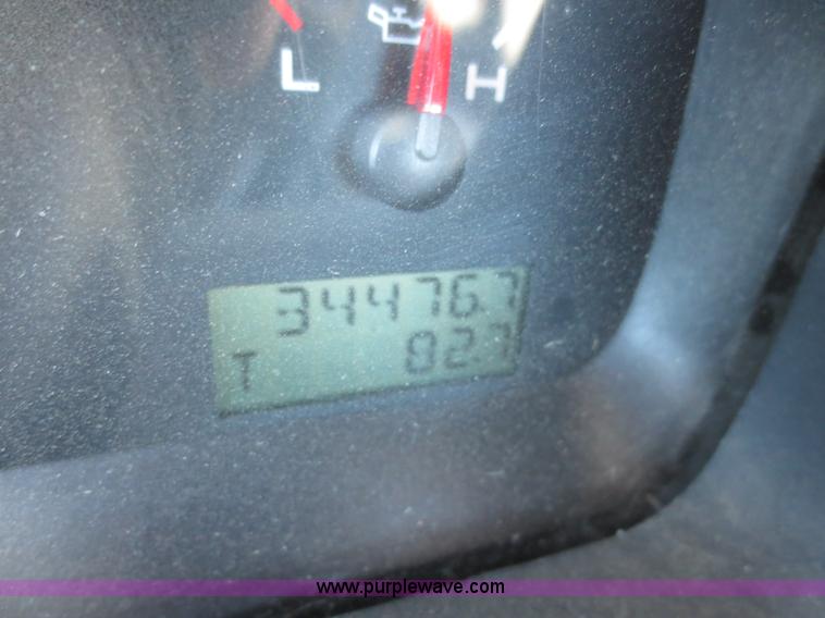 image for item I2149 2008 Ford F150 XL pickup truck