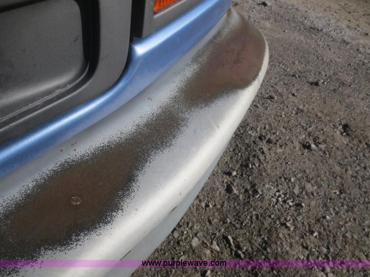 image for item I2152 1996 Ford F250 XL HD pickup truck