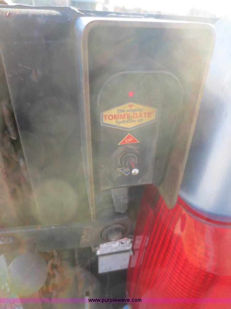 image for item I2152 1996 Ford F250 XL HD pickup truck