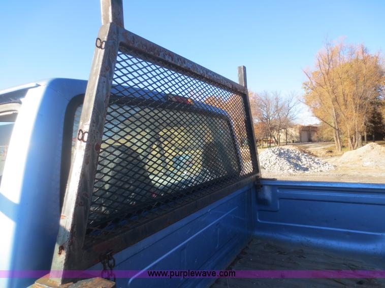 image for item I2152 1996 Ford F250 XL HD pickup truck