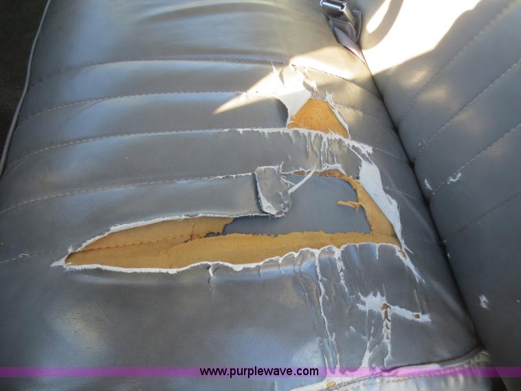 image for item I2152 1996 Ford F250 XL HD pickup truck