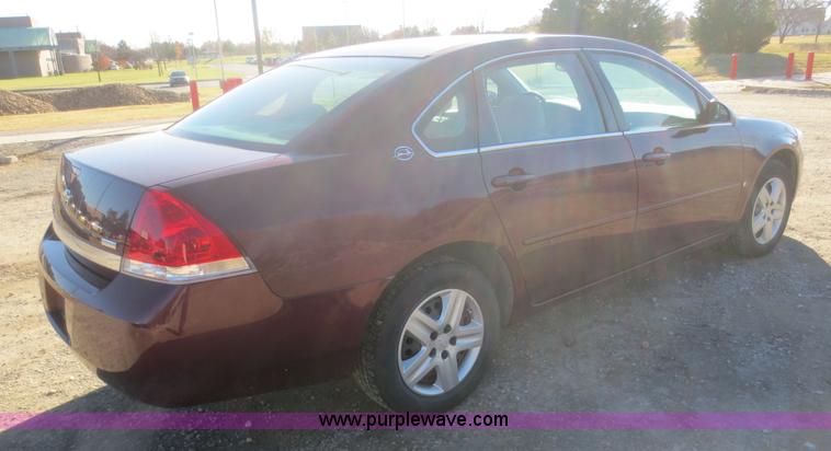 image for item I2153 2007 Chevrolet Impala LS