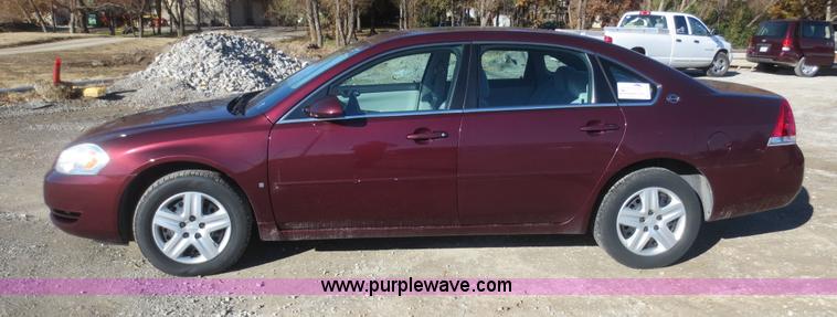 image for item I2154 2007 Chevrolet Impala LS