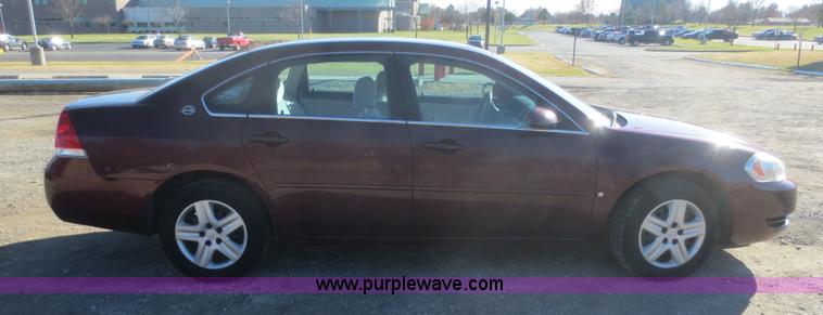 image for item I2154 2007 Chevrolet Impala LS