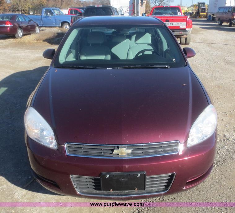 image for item I2154 2007 Chevrolet Impala LS