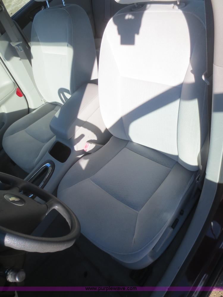 image for item I2154 2007 Chevrolet Impala LS