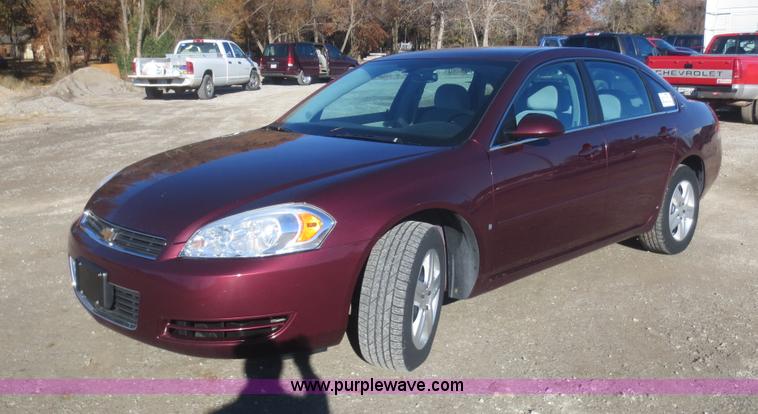 image for item I2155 2007 Chevrolet Impala LS