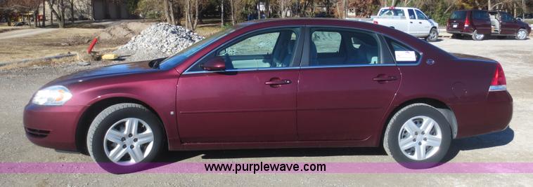 image for item I2155 2007 Chevrolet Impala LS