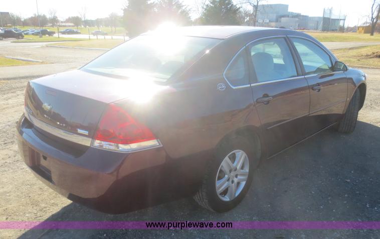 image for item I2155 2007 Chevrolet Impala LS