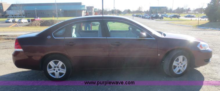 image for item I2155 2007 Chevrolet Impala LS