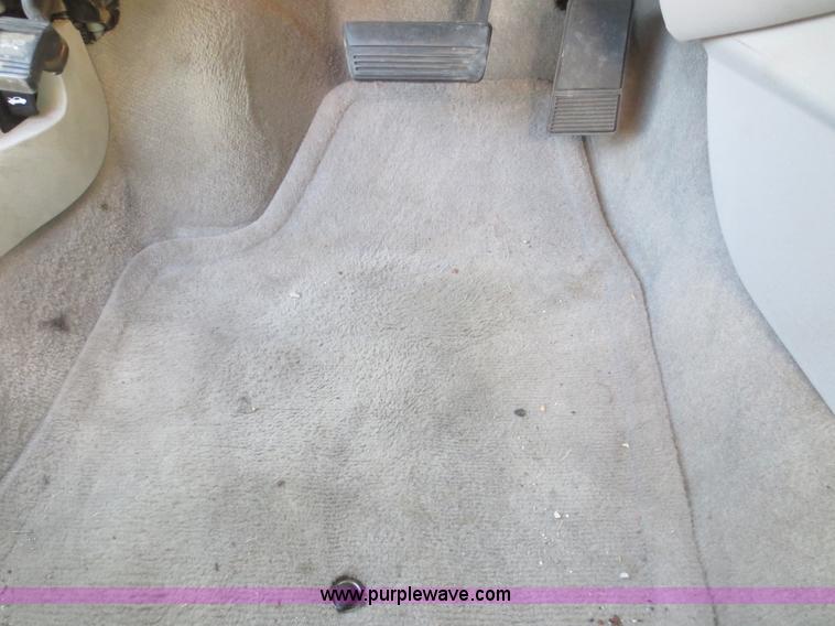 image for item I2155 2007 Chevrolet Impala LS