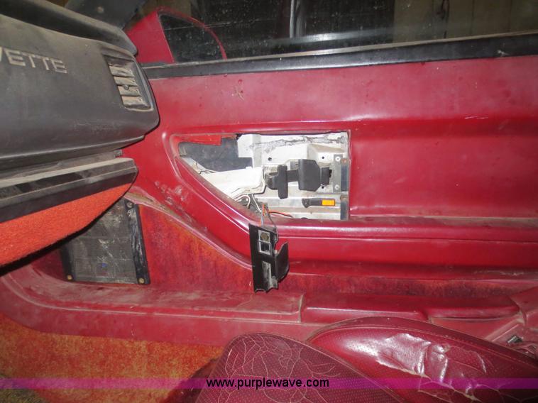 image for item I2156 1984 Chevrolet Corvette
