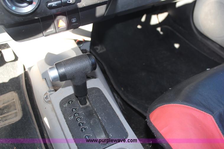 image for item I2390 1999 Volkswagen New Beetle GLS