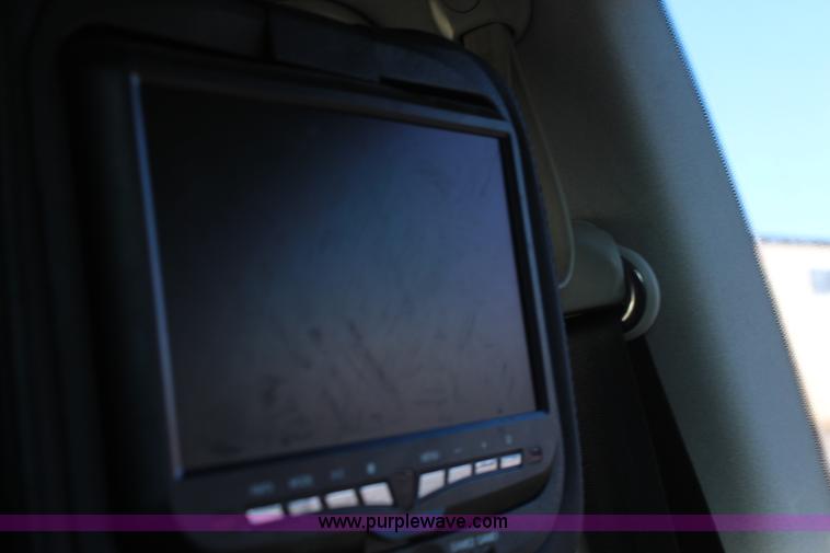 image for item I2390 1999 Volkswagen New Beetle GLS