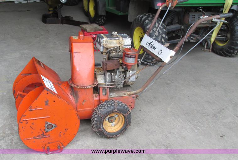 image for item I3147 Ariens SNO-THRO snow blower
