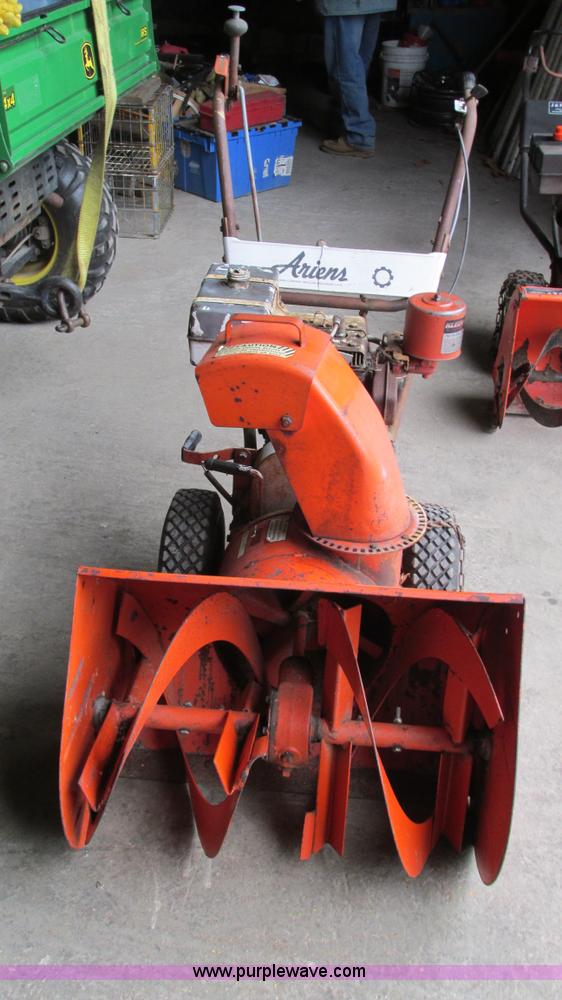 image for item I3147 Ariens SNO-THRO snow blower