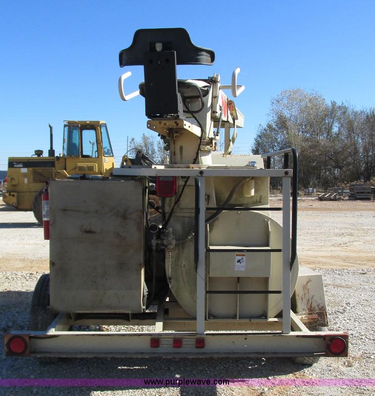 image for item I3179 Finn B260 straw blower trailer