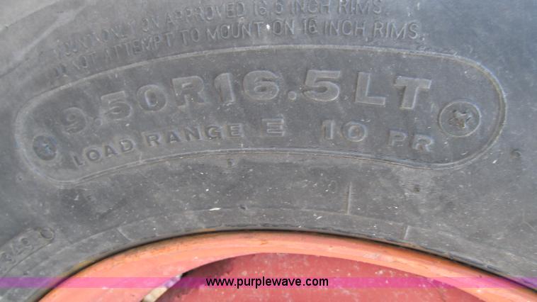 image for item I3179 Finn B260 straw blower trailer