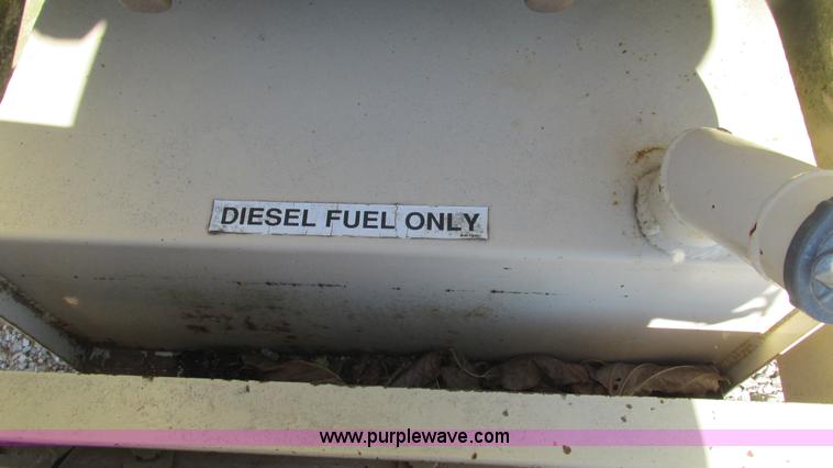 image for item I3179 Finn B260 straw blower trailer