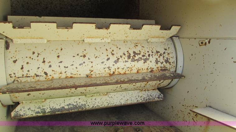 image for item I3179 Finn B260 straw blower trailer