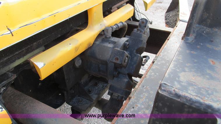 image for item I3185 1998 Ford LT9501 Louisville 101 dump truck