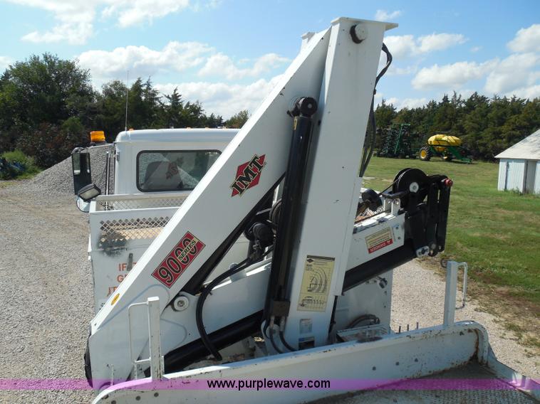 image for item I3359 2003 IMT 9000 series knuckle boom crane