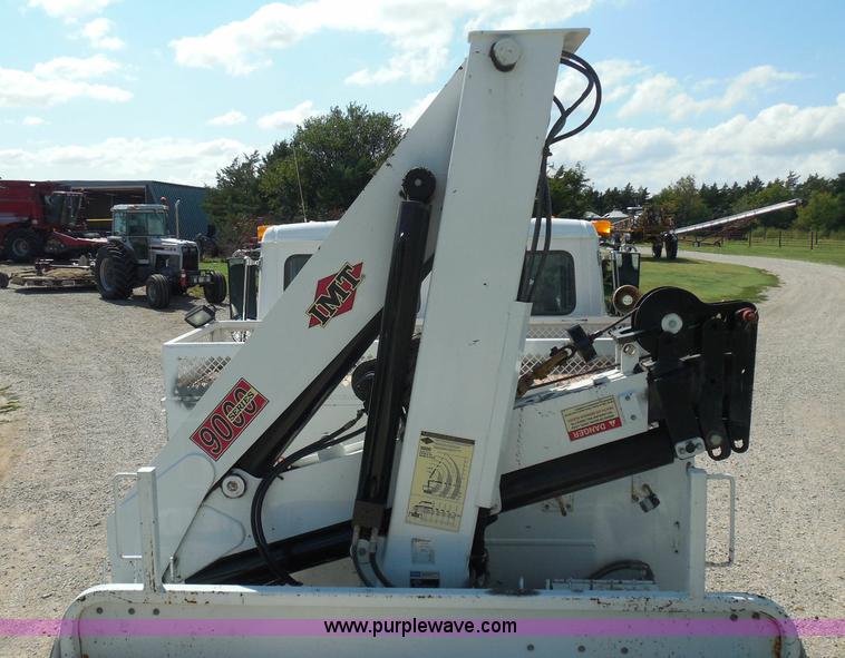 image for item I3359 2003 IMT 9000 series knuckle boom crane