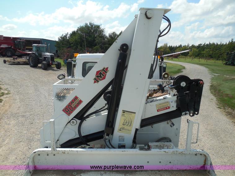 image for item I3359 2003 IMT 9000 series knuckle boom crane