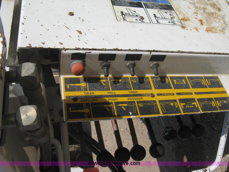 image for item I3359 2003 IMT 9000 series knuckle boom crane