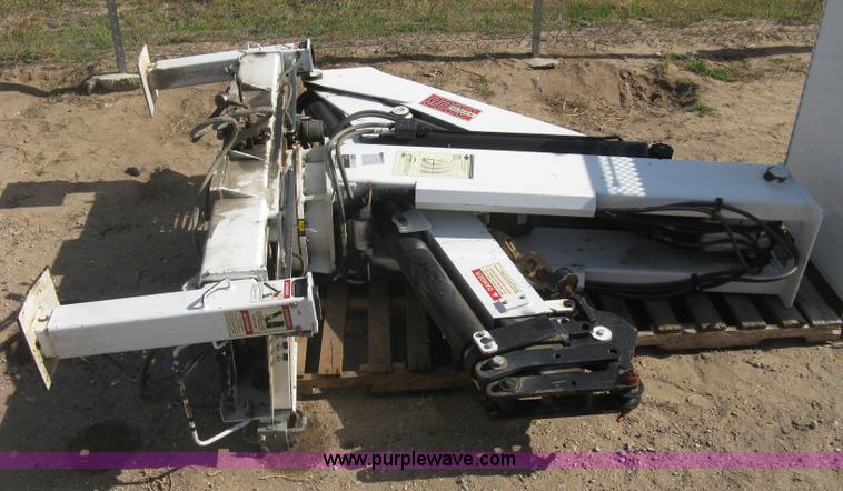 image for item I3359 2003 IMT 9000 series knuckle boom crane